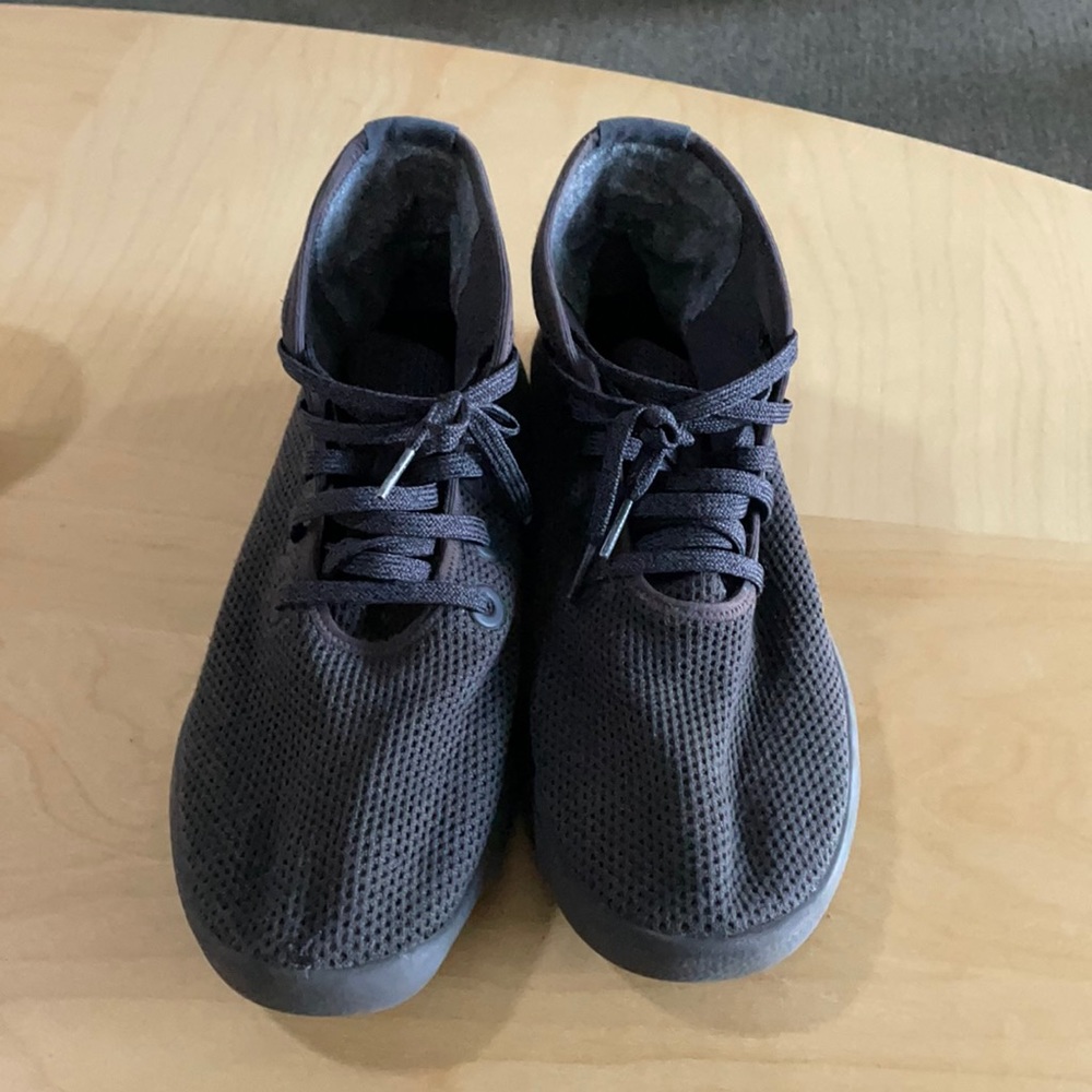 Allbirds Charcoal Tree Toppers Size 10 w/o original insert.